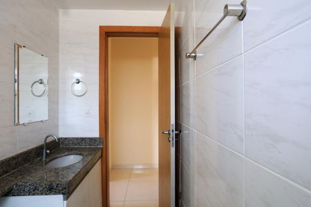 Apartamento para alugar com 67m², 2 quartos e 1 vagaBanheiro