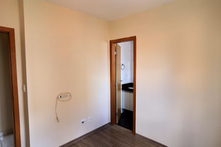 Apartamento para alugar com 67m², 2 quartos e 1 vagaSuíte