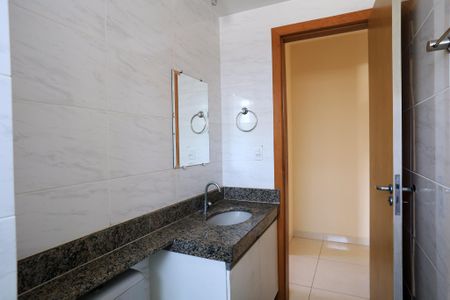 Apartamento para alugar com 67m², 2 quartos e 1 vagaBanheiro