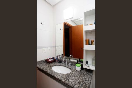 Apartamento para alugar com 110m², 3 quartos e 2 vagasBanheiro 1 Quarto Suíte