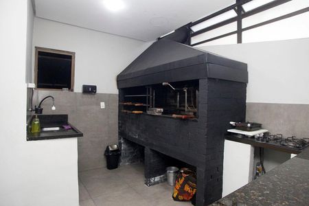 Apartamento para alugar com 110m², 3 quartos e 2 vagasÁrea Comum - Churrasqueira / Sala de Jogos