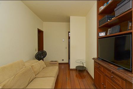 Apartamento à venda com 194m², 3 quartos e 3 vagasSala de TV