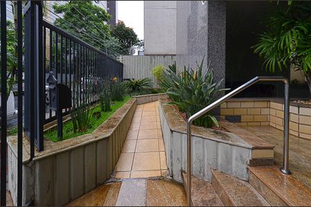 Apartamento à venda com 194m², 3 quartos e 3 vagasEntrada