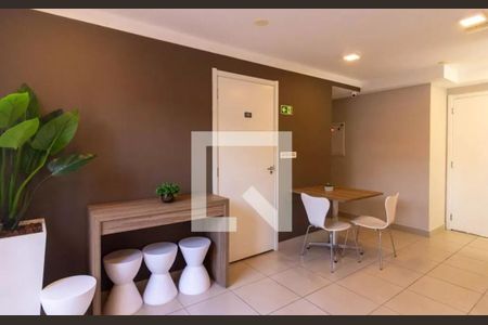 Apartamento para alugar com 40m², 2 quartos e sem vagaÁrea comum