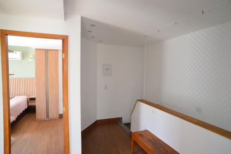Apartamento para alugar com 190m², 3 quartos e 2 vagas Apartamento para alugar com 190m², 3 quartos e 2 vagasHall Social