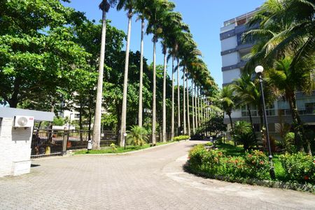 Apartamento para alugar com 190m², 3 quartos e 2 vagas Apartamento para alugar com 190m², 3 quartos e 2 vagasÁrea Externa