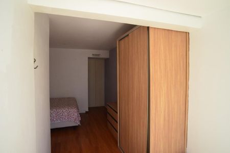 Apartamento para alugar com 190m², 3 quartos e 2 vagas Apartamento para alugar com 190m², 3 quartos e 2 vagasSuíte 1