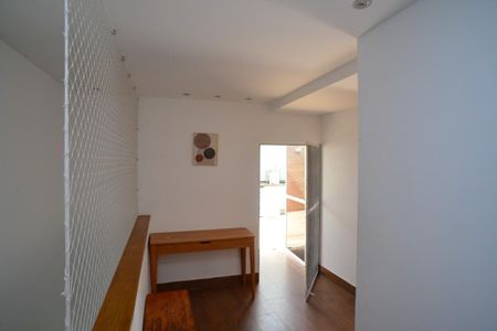 Apartamento para alugar com 190m², 3 quartos e 2 vagas Apartamento para alugar com 190m², 3 quartos e 2 vagasHall Social