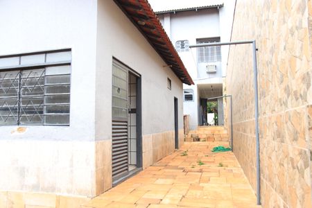 Casa para alugar com 558m², 4 quartos e 7 vagasQuintal