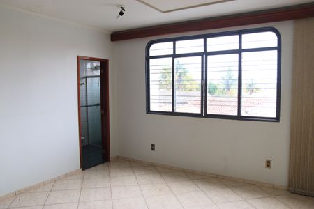 Casa para alugar com 558m², 4 quartos e 7 vagasSuíte 04