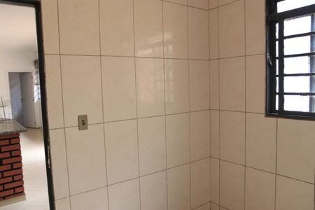 Casa para alugar com 558m², 4 quartos e 7 vagasCozinha 02