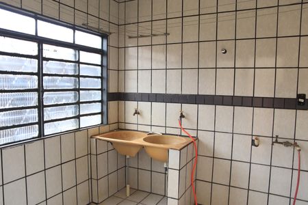 Casa para alugar com 558m², 4 quartos e 7 vagasÁrea de Serviço