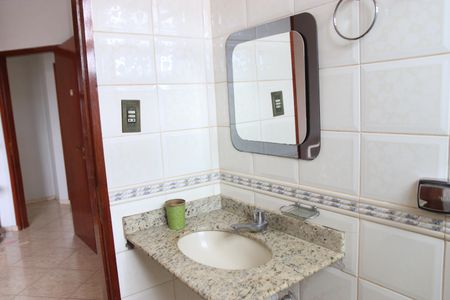 Casa para alugar com 558m², 4 quartos e 7 vagasBanheiro da Suíte 3