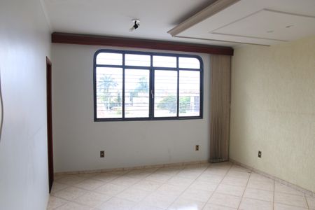 Casa para alugar com 558m², 4 quartos e 7 vagasSuíte 04