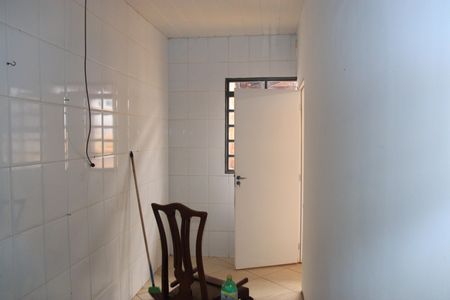Casa para alugar com 558m², 4 quartos e 7 vagasCozinha 02