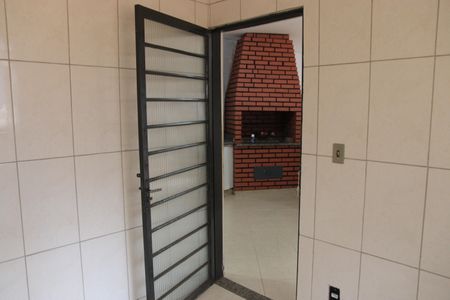 Casa para alugar com 558m², 4 quartos e 7 vagasCozinha 02