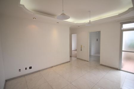 Sala de apartamento para alugar com 2 quartos, 60m² em Riacho das Pedras, Contagem