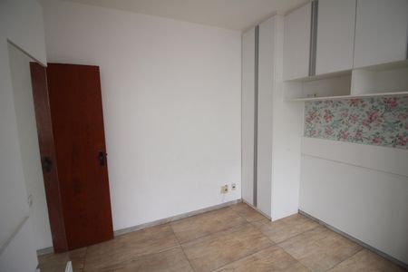 Quarto 2 de apartamento para alugar com 2 quartos, 60m² em Riacho das Pedras, Contagem