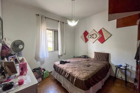 Casa à venda com 304m², 3 quartos e 4 vagas Casa à venda com 304m², 3 quartos e 4 vagasQuarto 3