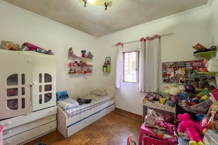 Casa à venda com 304m², 3 quartos e 4 vagas Casa à venda com 304m², 3 quartos e 4 vagasQuarto 2