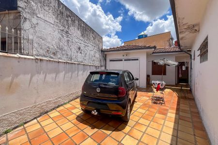Casa à venda com 304m², 3 quartos e 4 vagas Casa à venda com 304m², 3 quartos e 4 vagasGaragem