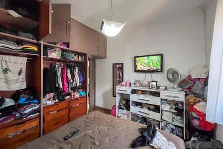 Casa à venda com 304m², 3 quartos e 4 vagas Casa à venda com 304m², 3 quartos e 4 vagasQuarto 3