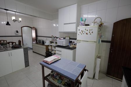 Casa à venda com 236m², 4 quartos e 4 vagasCozinha