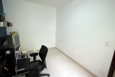 Casa à venda com 236m², 4 quartos e 4 vagasQuarto 2