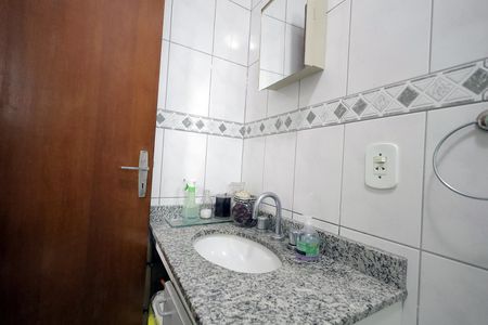 Casa à venda com 236m², 4 quartos e 4 vagasBanheiro