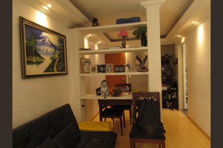 Sala de apartamento à venda com 3 quartos, 88m² em Piratininga, Osasco