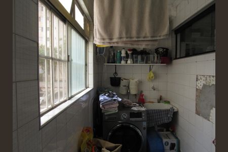 Apartamento à venda com 88m², 3 quartos e 1 vagaÁrea de Serviço