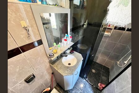 Apartamento à venda com 80m², 3 quartos e 1 vaga Apartamento à venda com 80m², 3 quartos e 1 vagaBanheiro da Suíte