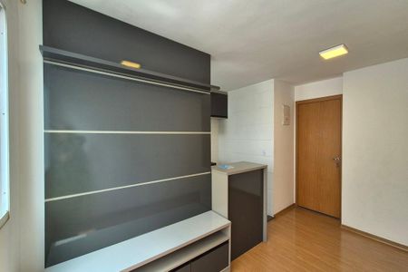 Sala de apartamento para alugar com 2 quartos, 43m² em Parque Industrial, Campinas
