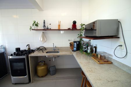 Apartamento à venda com 69m², 2 quartos e sem vagaCozinha