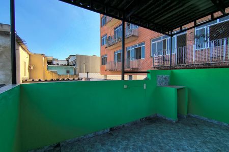 Apartamento à venda com 153m², 3 quartos e 3 vagas Apartamento à venda com 153m², 3 quartos e 3 vagasTerraço