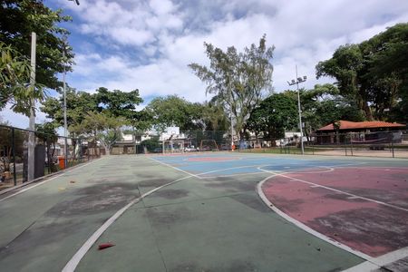 Apartamento à venda com 153m², 3 quartos e 3 vagas Apartamento à venda com 153m², 3 quartos e 3 vagasQuadra Esportiva