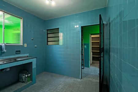 Apartamento à venda com 153m², 3 quartos e 3 vagas Apartamento à venda com 153m², 3 quartos e 3 vagasCozinha