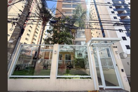 Apartamento para alugar com 98m², 3 quartos e 2 vagas Apartamento para alugar com 98m², 3 quartos e 2 vagasFachada