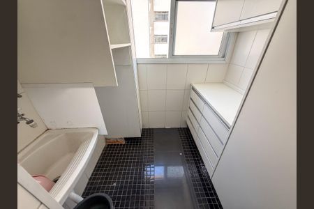 Apartamento para alugar com 98m², 3 quartos e 2 vagas Apartamento para alugar com 98m², 3 quartos e 2 vagasÁrea de Serviço