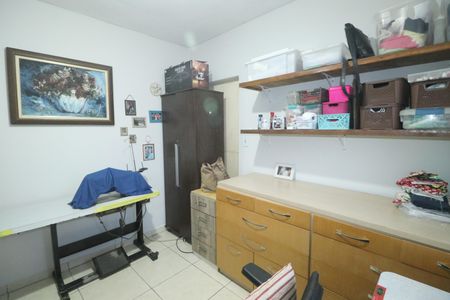 Casa para alugar com 180m², 3 quartos e 2 vagasQuarto 2