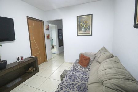 Casa para alugar com 180m², 3 quartos e 2 vagasSala