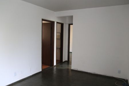 Sala de apartamento para alugar com 2 quartos, 60m² em Setor Goiânia 2, Goiânia