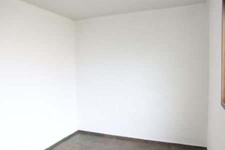 Quarto 01 de apartamento para alugar com 2 quartos, 60m² em Setor Goiânia 2, Goiânia