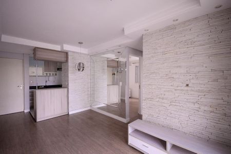 Sala  de apartamento para alugar com 2 quartos, 48m² em Jardim Celeste, São Paulo