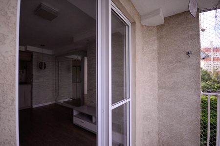 Sala - Varanda  de apartamento para alugar com 2 quartos, 48m² em Jardim Celeste, São Paulo