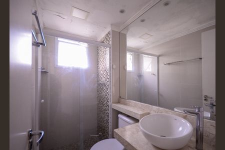 Banheiro  de apartamento à venda com 2 quartos, 48m² em Jardim Celeste, São Paulo