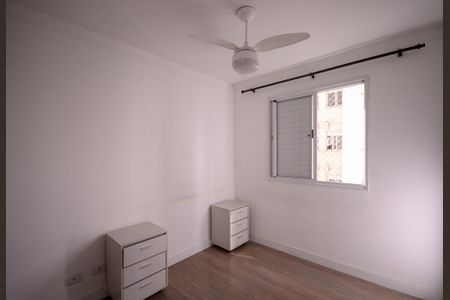 Quarto 1  de apartamento para alugar com 2 quartos, 48m² em Jardim Celeste, São Paulo