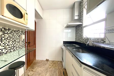 Apartamento para alugar com 120m², 3 quartos e 2 vagas Apartamento para alugar com 120m², 3 quartos e 2 vagasCozinha