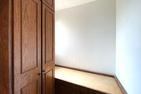 Apartamento para alugar com 120m², 3 quartos e 2 vagas Apartamento para alugar com 120m², 3 quartos e 2 vagasQuarto de Serviço