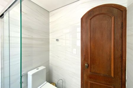 Apartamento para alugar com 120m², 3 quartos e 2 vagas Apartamento para alugar com 120m², 3 quartos e 2 vagasBanheiro